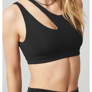 Alo Yoga peak bra
